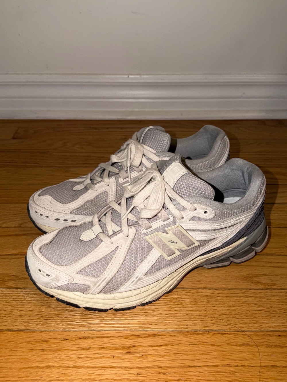New Balance 1906F sneakers